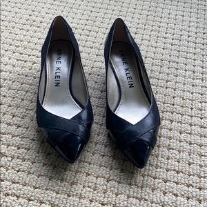 Anne Klein - Gently Used